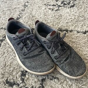 Allbirds men’s size 11. Dark gray.